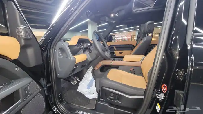 لاند روفر ديفندر 2023 Defender P400 X وارد كوريا 18