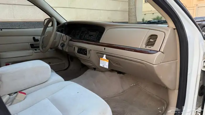 فورد عداد قليل 2011 نظيف 20