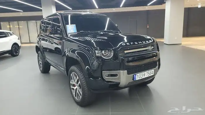 لاند روفر ديفندر 2023 Defender P400 X وارد كوريا 1