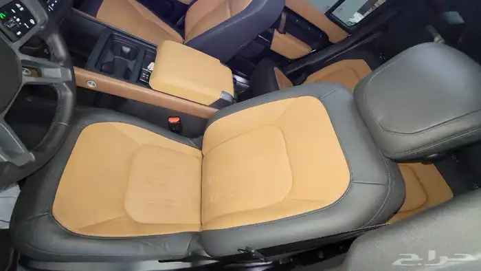 لاند روفر ديفندر 2023 Defender P400 X وارد كوريا 13