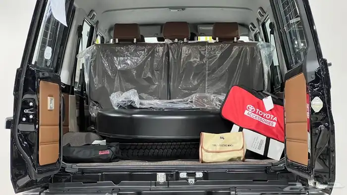 تويوتا ربع غمارتين 2025فل كامل رفرف سعودي بنزين 12