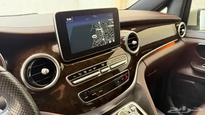 فان فيتو مرسيدس مواصفات ملكيه طلبيه خاصه 14