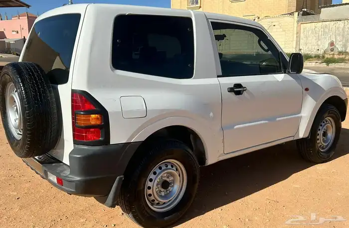 جيب باجيرو مستوبيشي ربع حكومي جوازات 2002 1