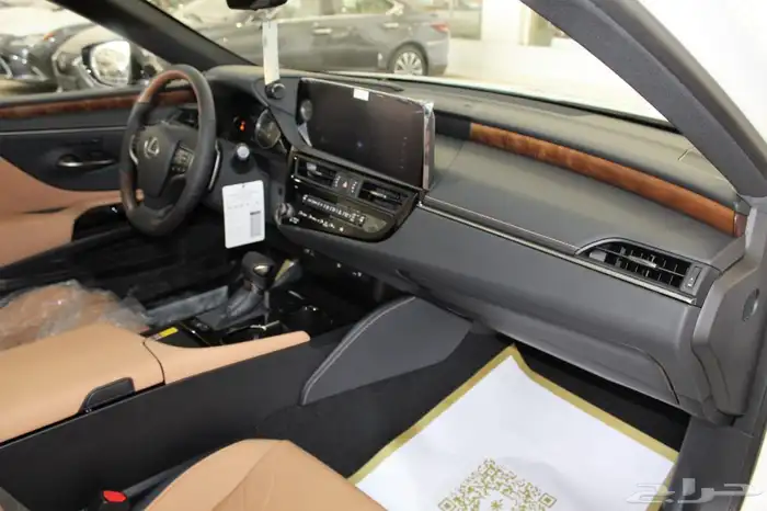 لكزس - ES350 CC - بريمي - 2025 18