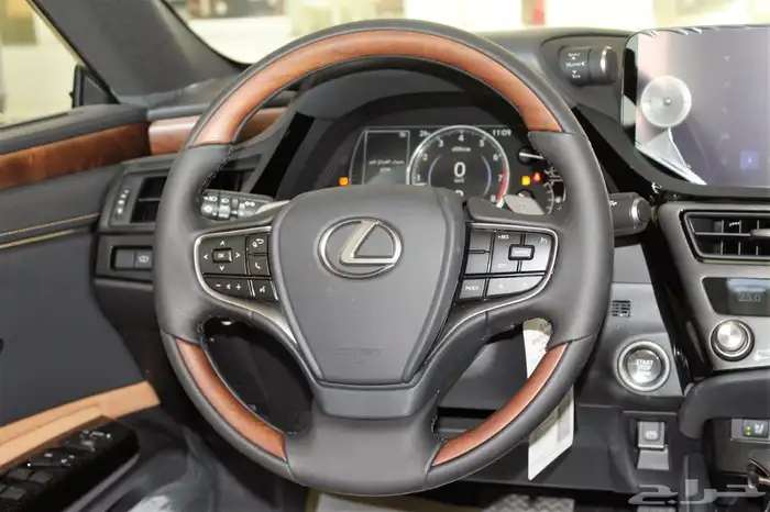 لكزس - ES350 CC - بريمي - 2025 20