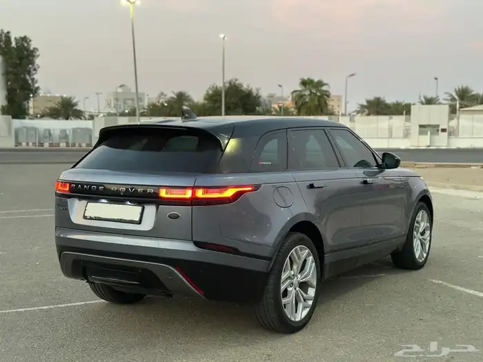 رانج روفر فيلار 2018 R dynamic شد بلد مالك اول 8