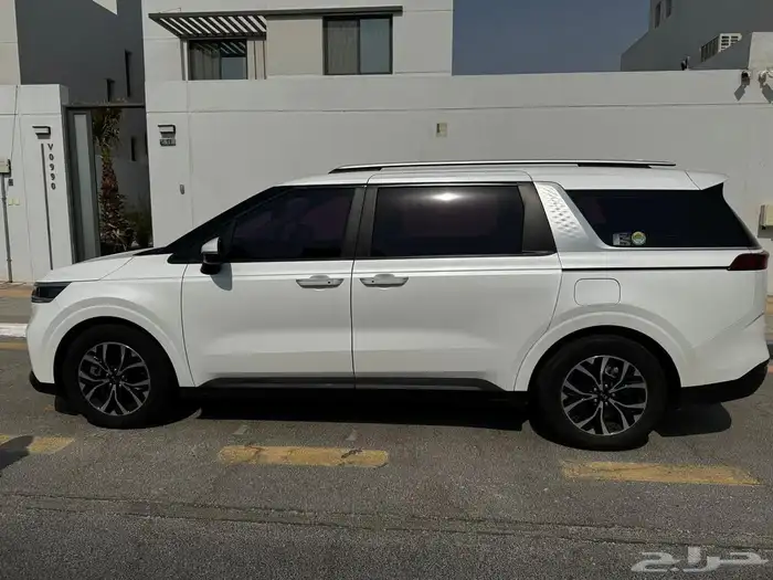 كيا كارنيفال 2021 0