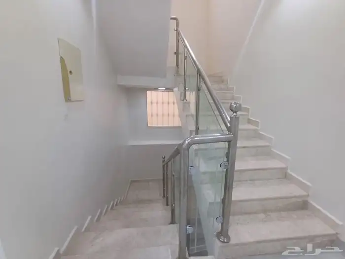 للايجار فله حي الرمال 10