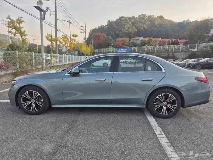 مرسيدس2025 E200 وارد كوريا 3