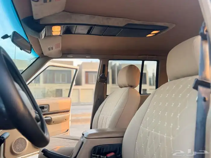 جيب شروكي موديل 1999 فل كامل استخدامي اكثر من 10 سنوات 2