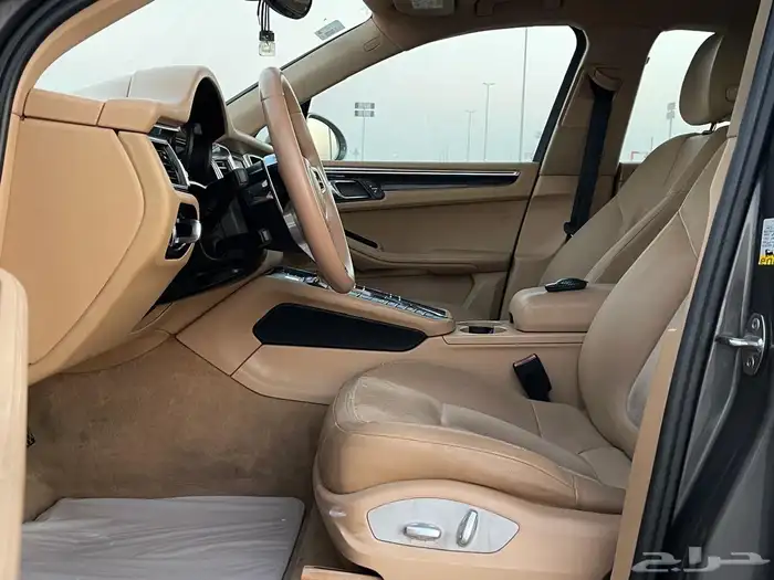 بورش ماكانS 11