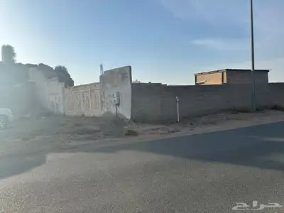 استراحة بها فلة بالسيل الصغير 8000م index