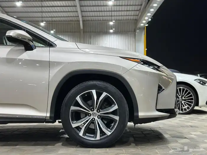 لكزس RX 350 BB فل كامل موديل 2017 7