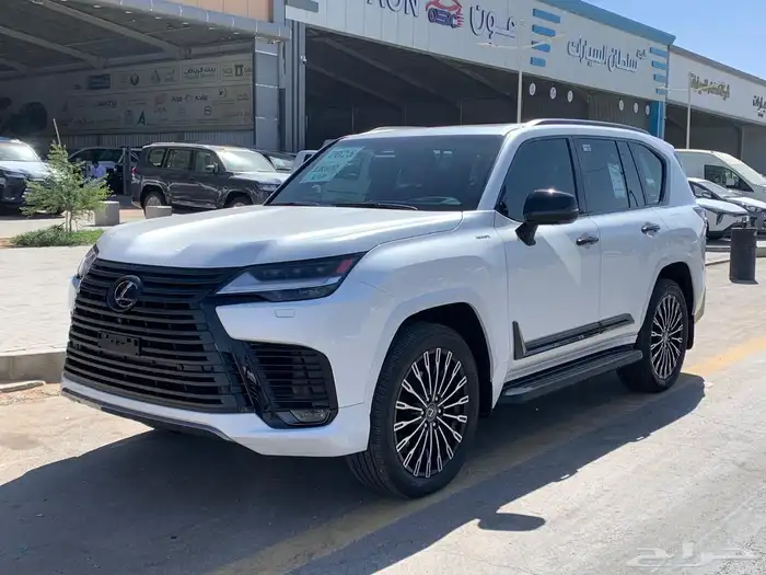 لكزز LX600 موديل 2025 vip بلاك اديشن 0