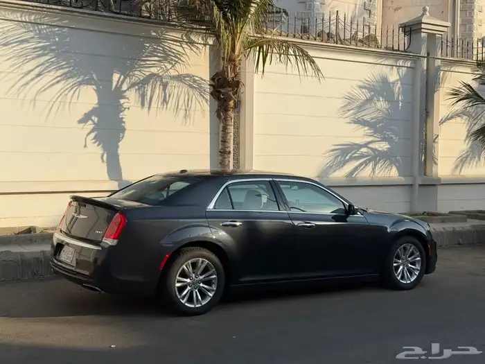 كرايزلر C300 2018 3