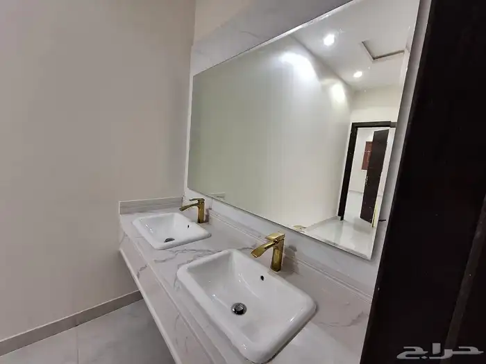 للايجار فله حي الرمال 31