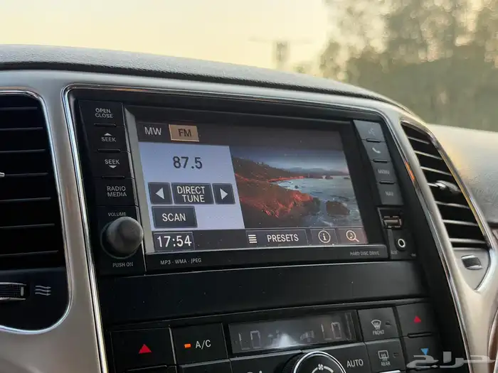 جراند شيروكي ليمتد 2013 (( بحالة ممتازة )) 42