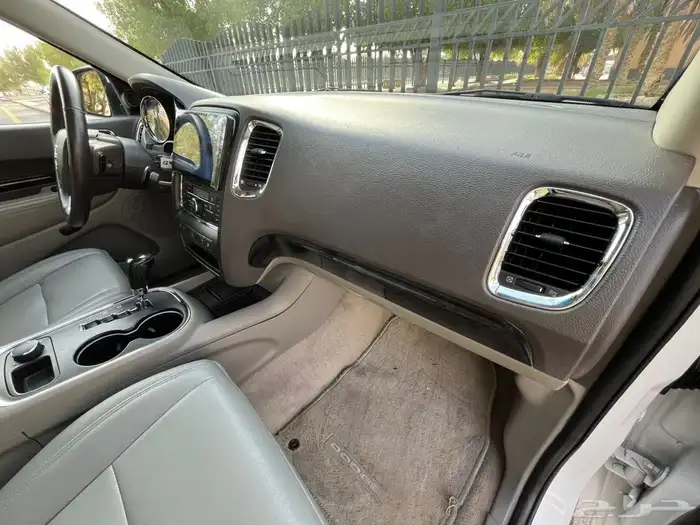 دودج دورانجو فل كامل 2013 (( بحالة ممتازة )) 32