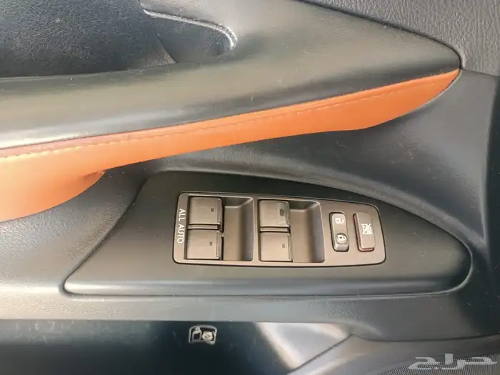 جيب لكزس 11 ماشي 230 موتر جديد في خميس مشيط السعر على الحد 2