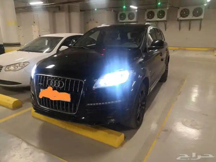 للبيع سيارة اودي Q7 6 سلندر موديل 2008 محولة 2013 0