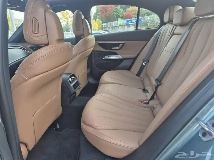 مرسيدس2025 E200 وارد كوريا 18