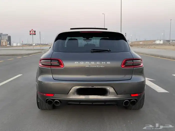 بورش ماكانS 1