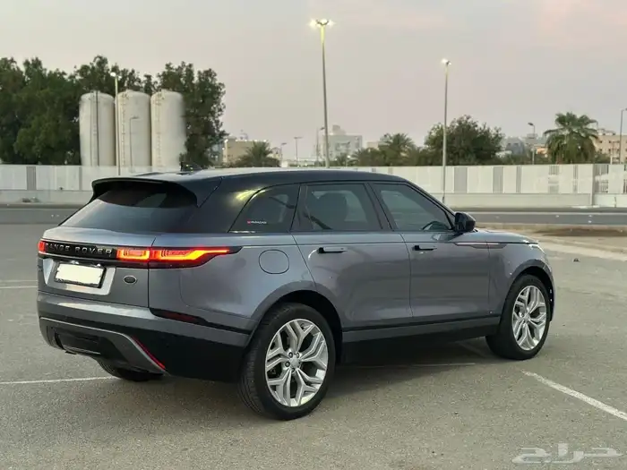 رانج روفر فيلار 2018 R dynamic شد بلد مالك اول 9