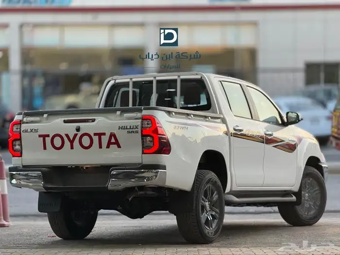 هايلوكس غمارتين بنزين SGLX بنزين وارد بريمي 2025 1