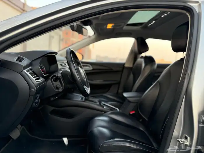 ام جي 5 MG موديل 2023 فل كامل بودي وكالة 12