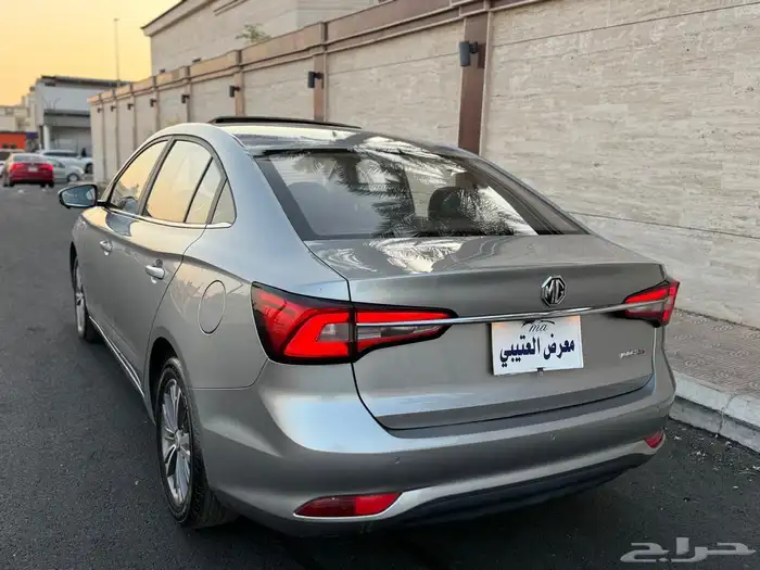 ام جي 5 MG موديل 2023 فل كامل بودي وكالة 5