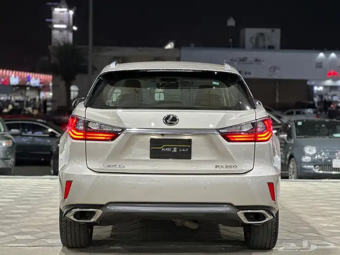 لكزس RX 350 BB فل كامل موديل 2017 5