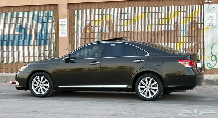 لكزس ES350 2011 16