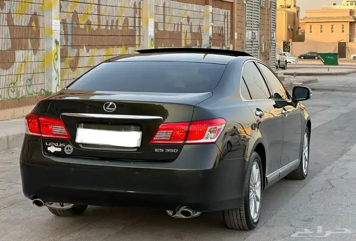 لكزس ES350 2011 17