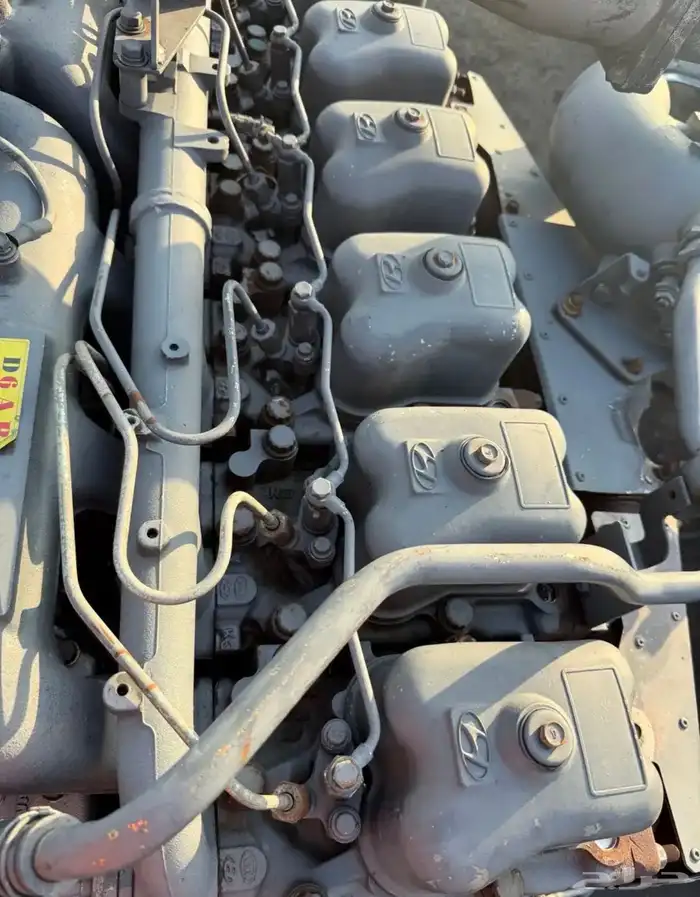 مكينه قلاب وحافله هونداي 6سلندر 2