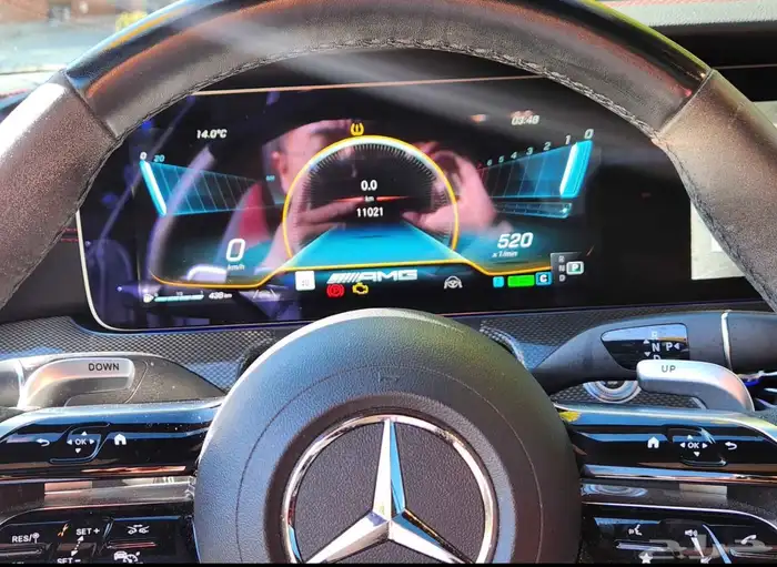 للبيع مرسيدس E53 موديل 2023 شبه اصفار وارد كندا 8