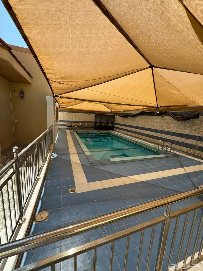 استراحه مميزه للبيع 15