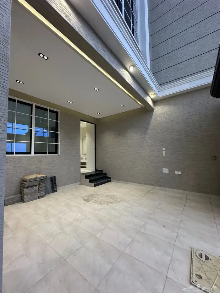 للبيع شقق ارضيه بمدخل مستقل بحى المعارض خميس مشيط 1