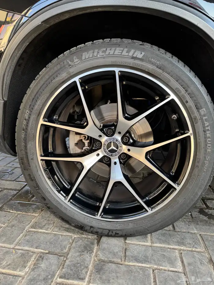 سيارة glc 200 وارد الجفالي ممشى قليل 2