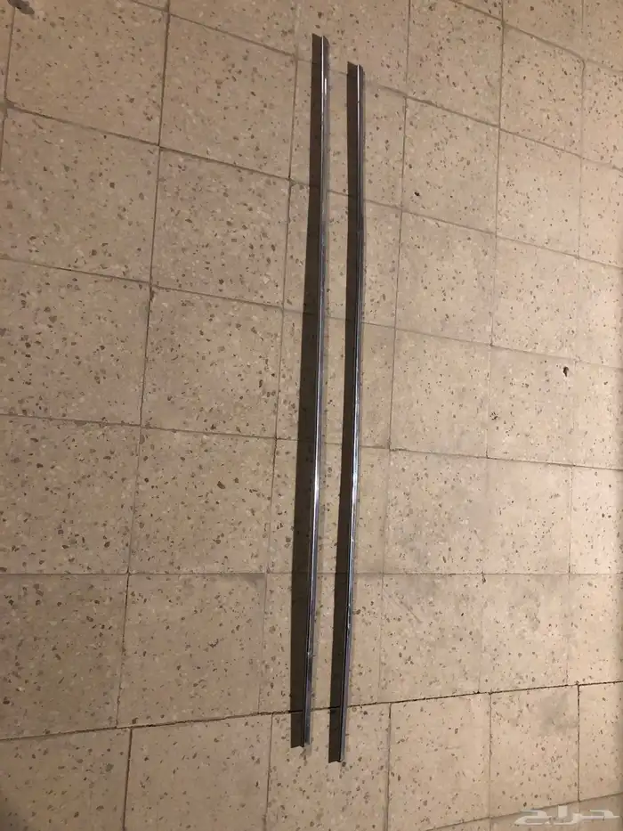 للبيع قطع كرسيدا قديم نظيف و اسعار مناسبة جدا 0