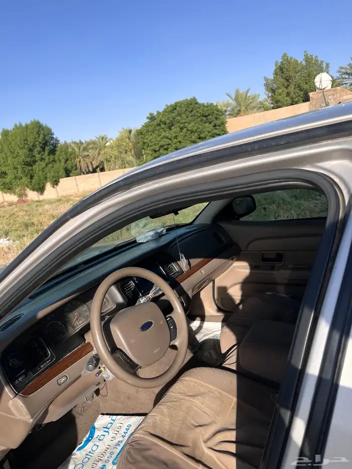 فورد فكتوريا 2005 ممشى قليل 9