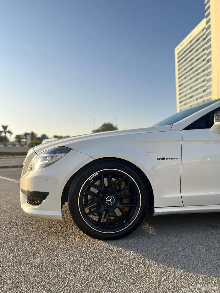 مرسيدس CLS63 AMG 2012 5
