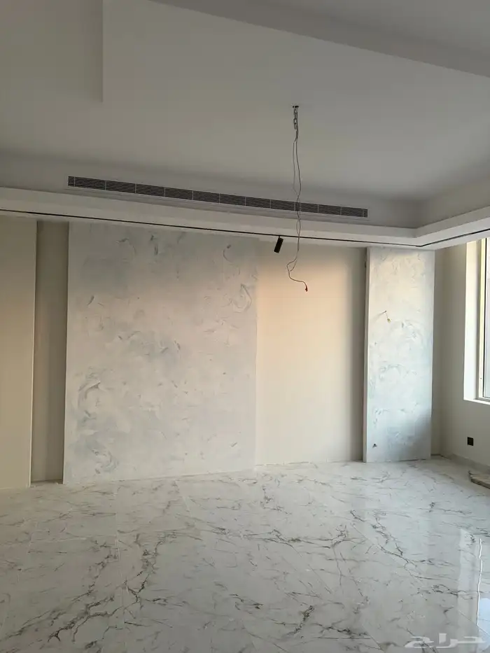 فيلا فخمة للبيع المساحة 650م شارعين حي اللؤؤ 9