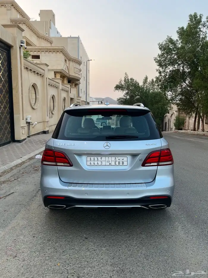 مرسيدس GLE ممشى قليل 3