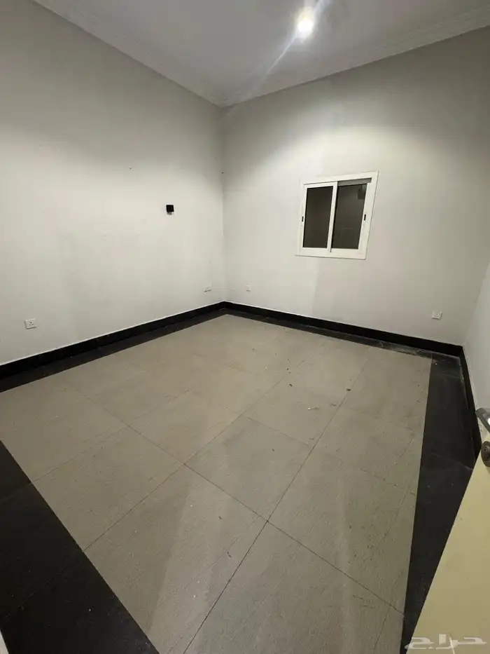 شقة للإيجار السنوي حي النرجس ( القمراء 3) 13