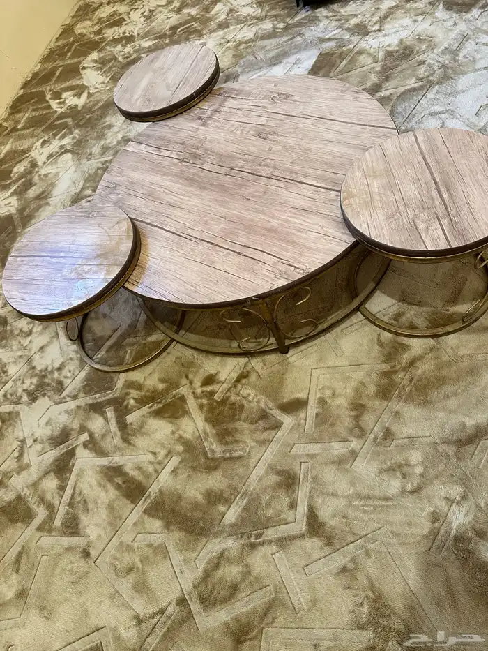 للبيع طاوله نازله 0