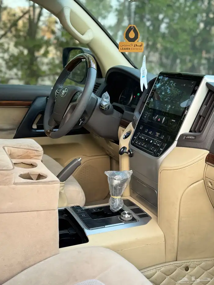 تويوتا لاندكروزر 2016 GXR مرهم 21 بودي وكاله 18