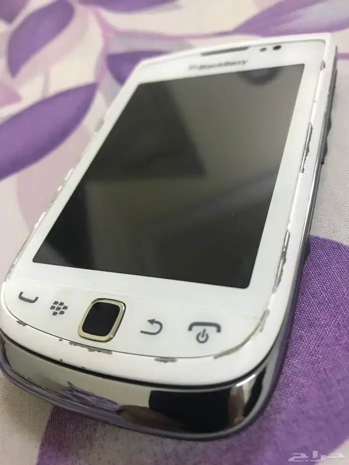 بلاك بيري تورش للبيع شغال بحالة ممتازة 2