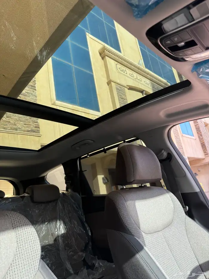 جيب سنتافي 2023فل مخمل دبل فضي بحاله الوكاله شبه جديده مخزن 20