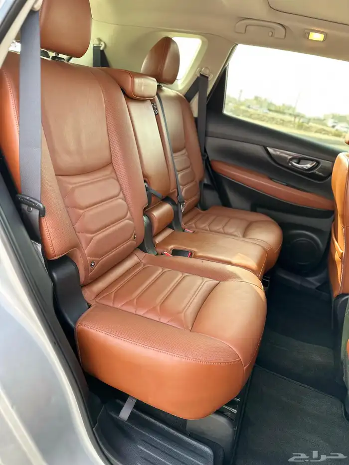 نيسان إكس تريل فل كامل 19