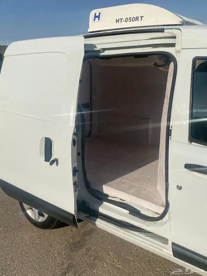 سياره رينو دوكو 2016 قير عادي ثلاجة فحص  جديد واستمارة جديده 10